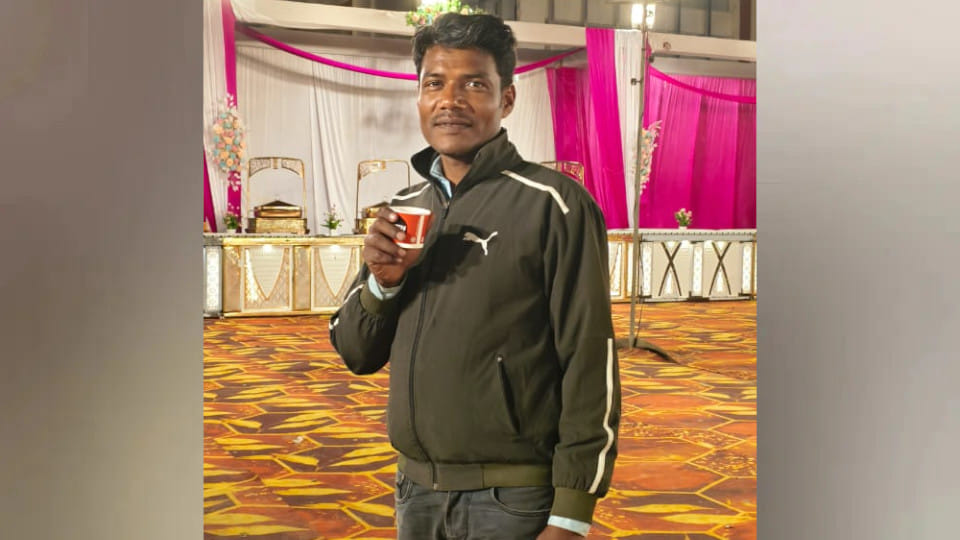 In Gorakhpur, Mistaking a youth for a thief, villagers beat him with bricks and sticks, leading to his death.