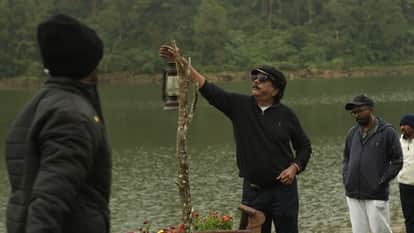 BTS images from Priyadarshan film Haiwaan with Akshay Kumar and Saif Ali Khan