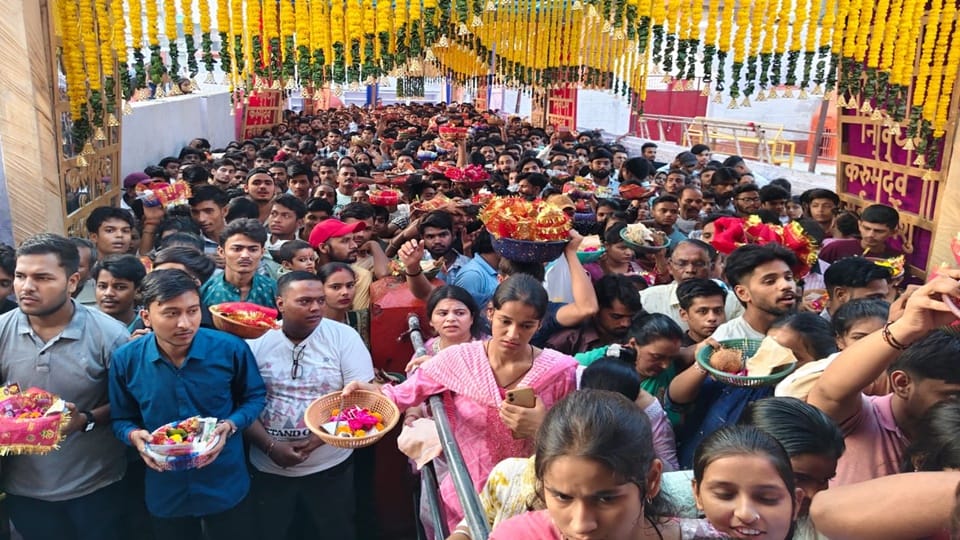 Shardiya Navratri 2025: Temples decorated with colorful lights; see photos from Moradabad