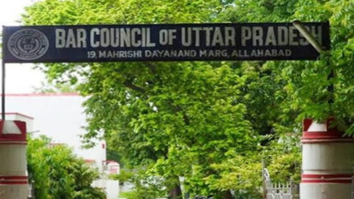 UP Bar Council seeks report on clash between lawyers and police