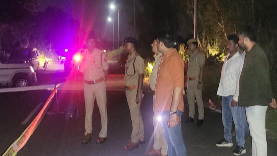 Moradabad Painter Yogesh Murder Sleeping pills mixed in alcohol Manoj and Manjeet killed when he unconscious