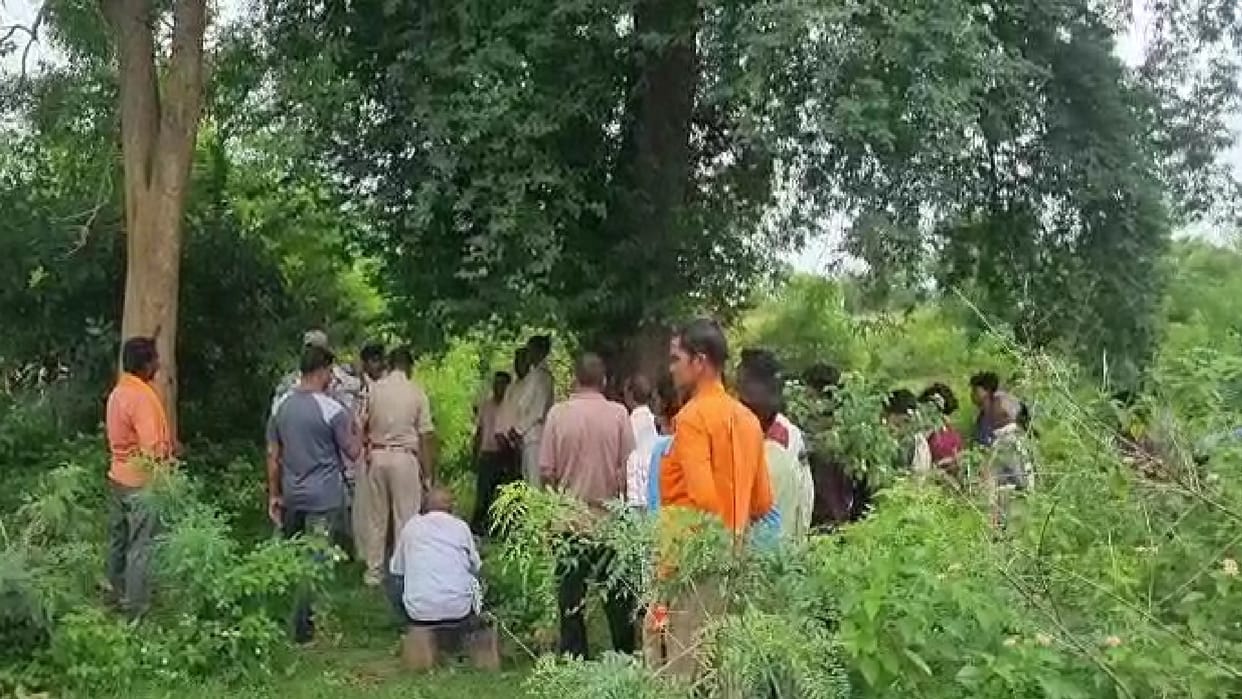 9-year-old innocent girl raped by 55-year-old accused, unconscious and taken to another village in Balod