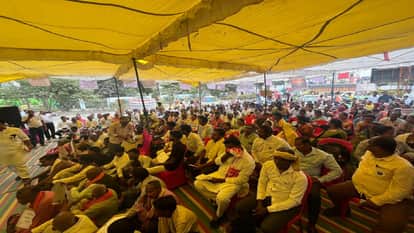 Save Hasdeo Movement Dharna in Ambikapur to stop deforestation and coal mining