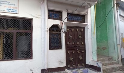 Kannauj Tied hands and legs then killed Sunita by hitting on head with hammer there was plan to kill Komal too