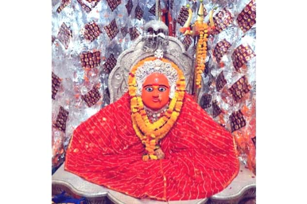 Learn the mythological story of Mata Tekri Dham in Dewas, where devotees queue up.