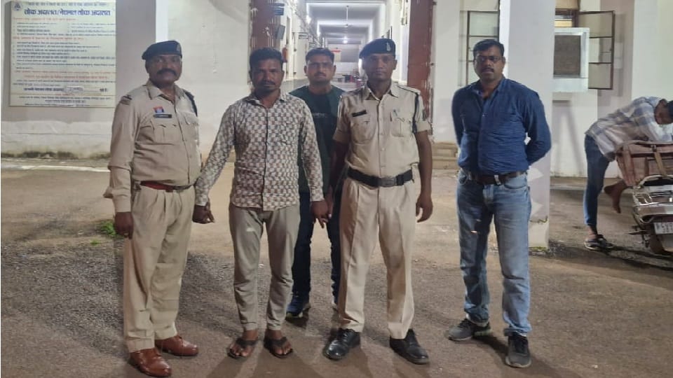 Swindler arrested from Maharashtra after nine years