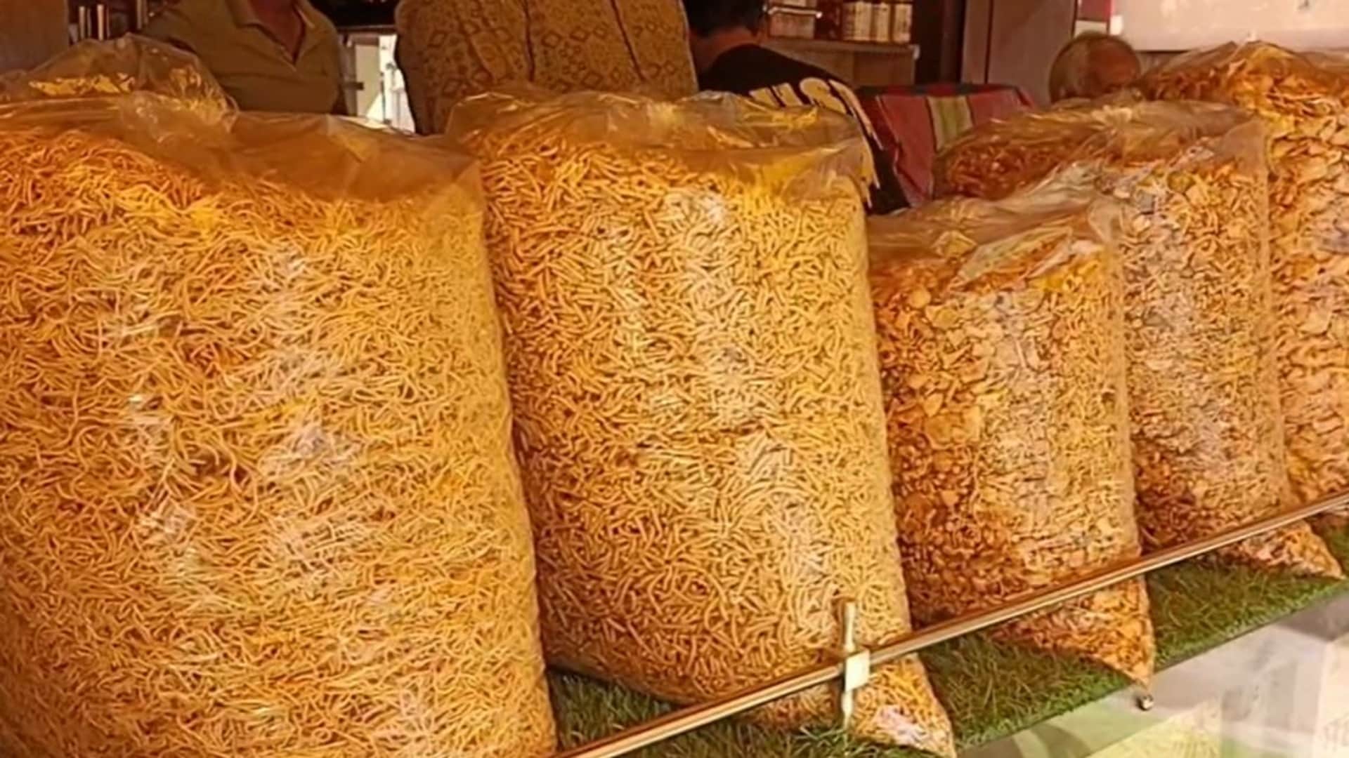 जीएसटी घटने से बढ़ा भुजिया का स्वाद