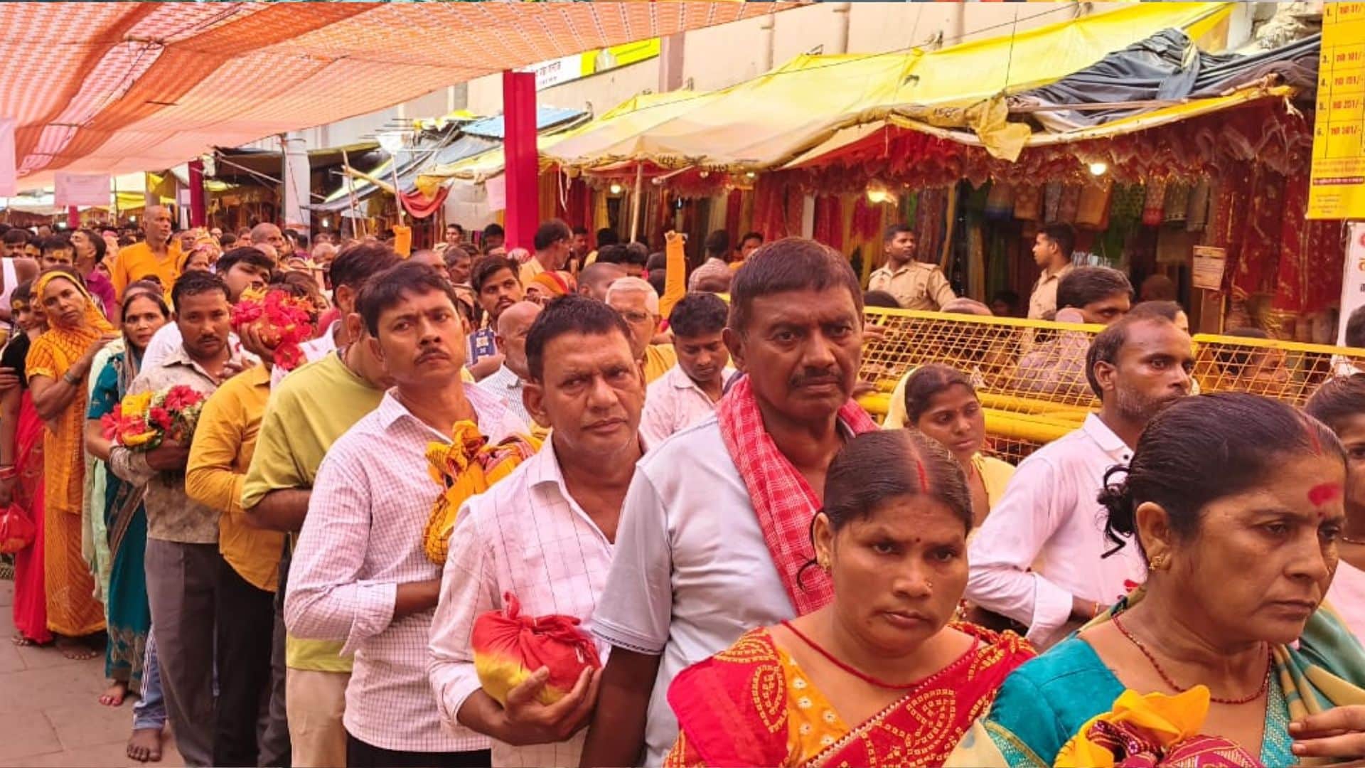 Navratri second day devotees visited Vindhyachal temple for darshan in mirzapur