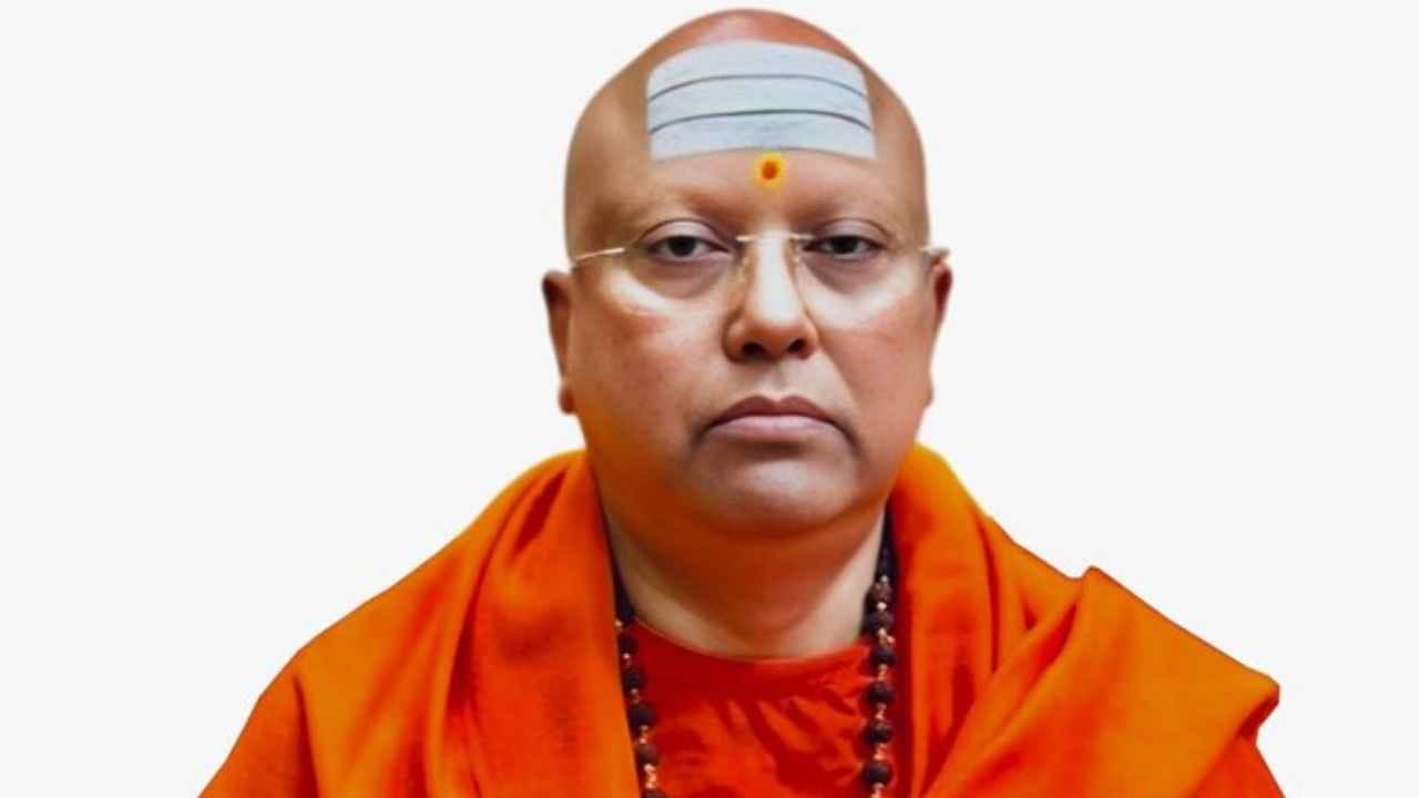 Delhi Ashram Case Swami Chaitanyanand Spends Sleepless Night in Lockup