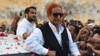 रामपुर: आजम खां की फिर बिगड़ी तबीयत, रात को ही दिल्ली से उपचार कराकर लाैटे थे, बेटे अब्दुल्ला ने दी जानकारी| रामपुर: आजम खां की फिर बिगड़ी तबीयत, रात को ही दिल्ली से उपचार कराकर लाैटे थे, बेटे अब्दुल्ला ने दी जानकारी|