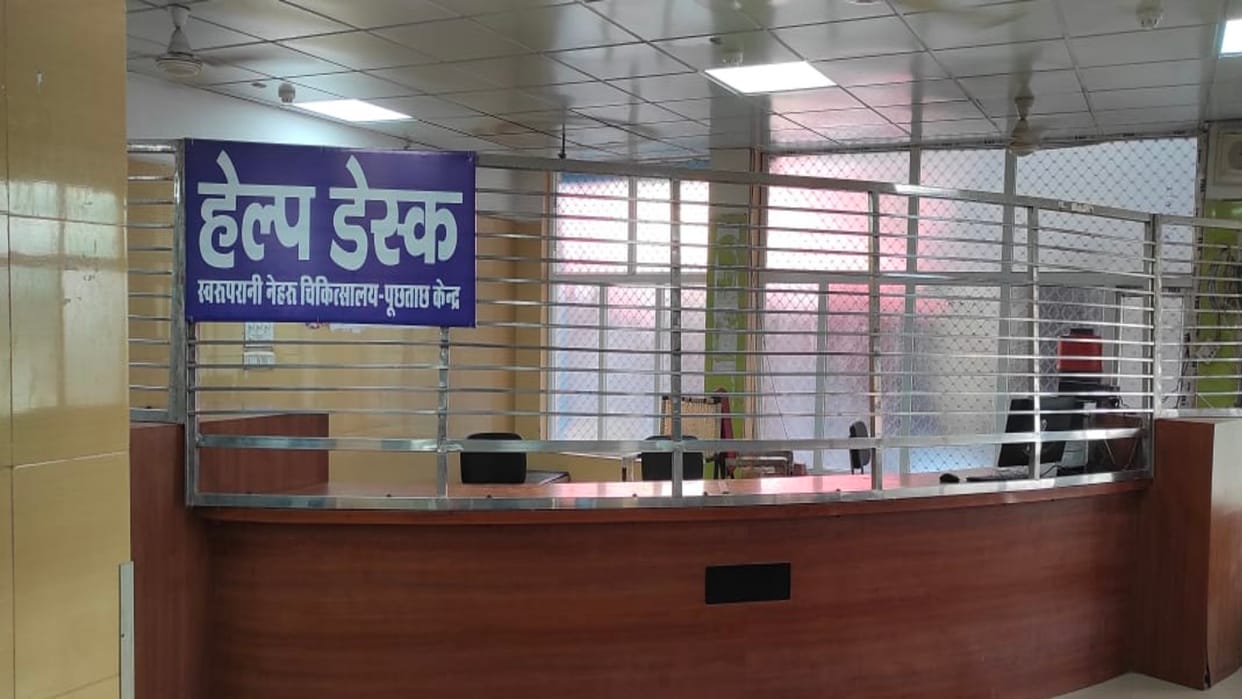 SRN Hospital strike continues for second day, OPD, operations halted, chaos ensues