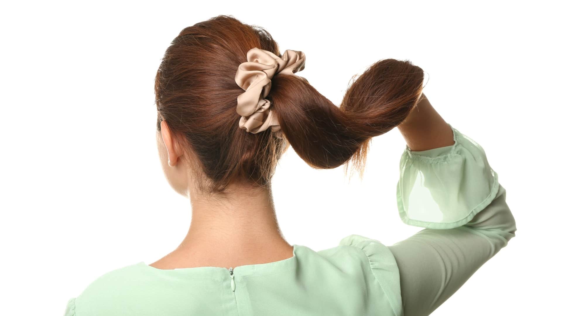 does coconut oil cause hair loss Kya nariyal ke tel se bal jhadte hain