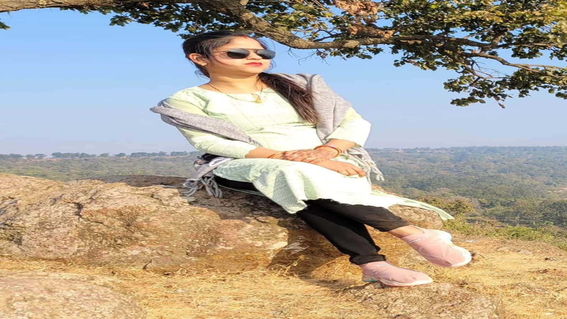 पारिवारिक विवाद के चलते ठेकेदार की पत्नी ने जहर खा कर की आत्महत्या