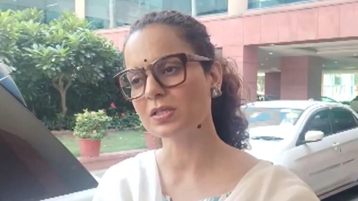 Kangana Ranaut gives reaction on getting Dadasaheb phalke award to Mohanlal