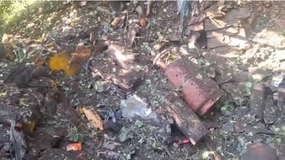 कुलगाम में आतंकवादी ठिकाना ध्वस्त