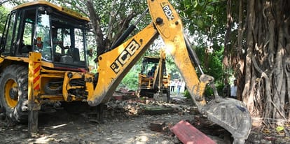 Kanpur Bulldozers run park built on school land demolished people clashed with police in protest