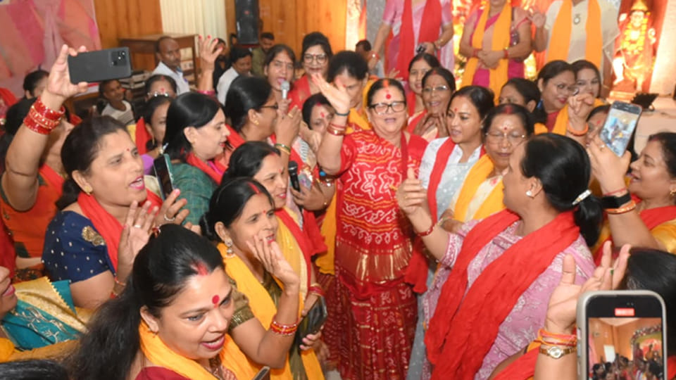Mata Ki Chowki program was organized, and people enjoyed the hymns