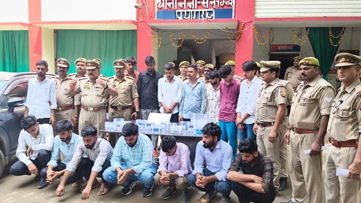 Inter-state gang involved in job fraud busted, 15 arrested