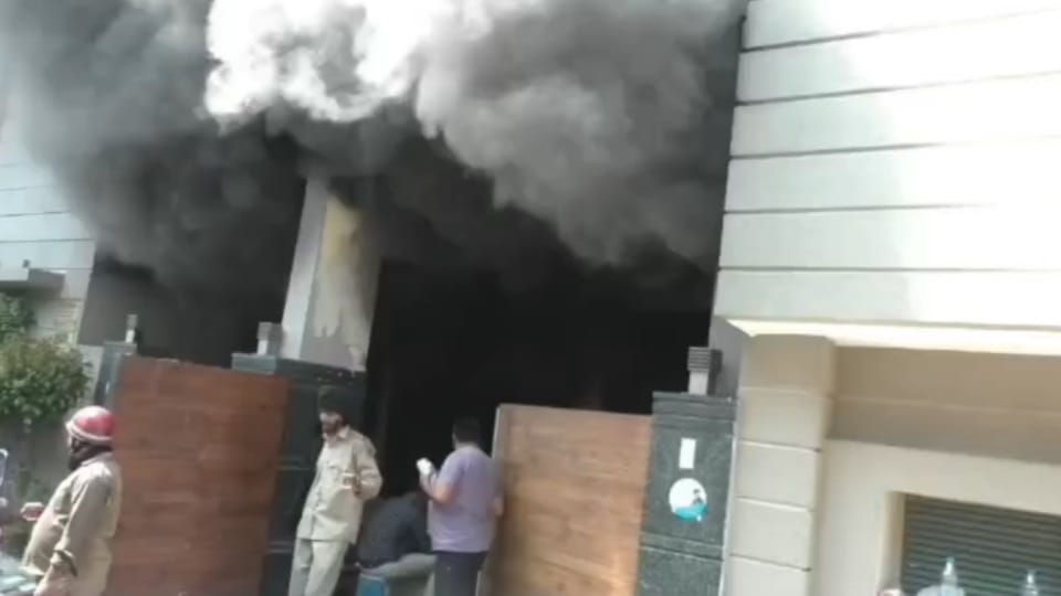 Tragic accident in Ludhiana Fire breaks out in warehouse of hosiery businessman two died