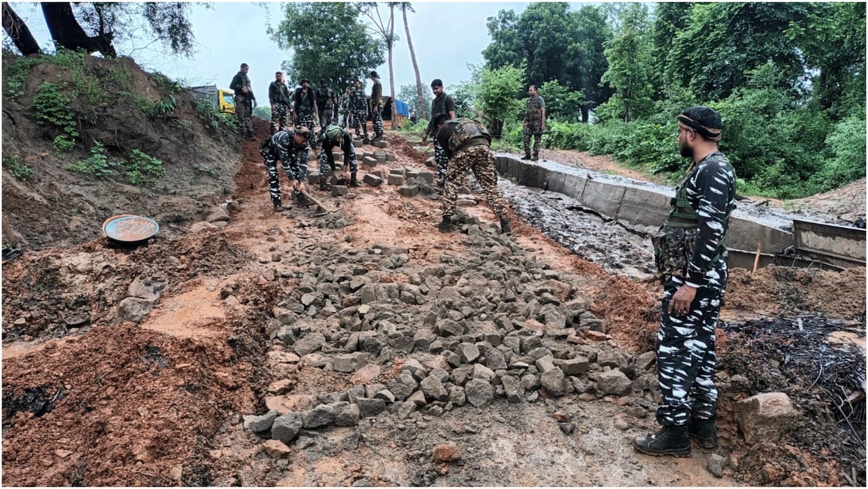 Dense forest, ration supply in knee-deep mud, movement through swollen rivers, read the story of CRPF warriors