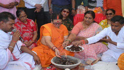 Kanpur: Ground breaking ceremony for the road to be built under the CM Grid Scheme