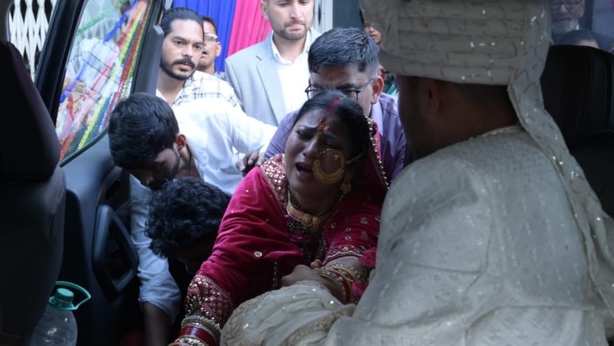 Chamoli Disaster Sera village daughter marriage took place in Gopeshwar with simplicity