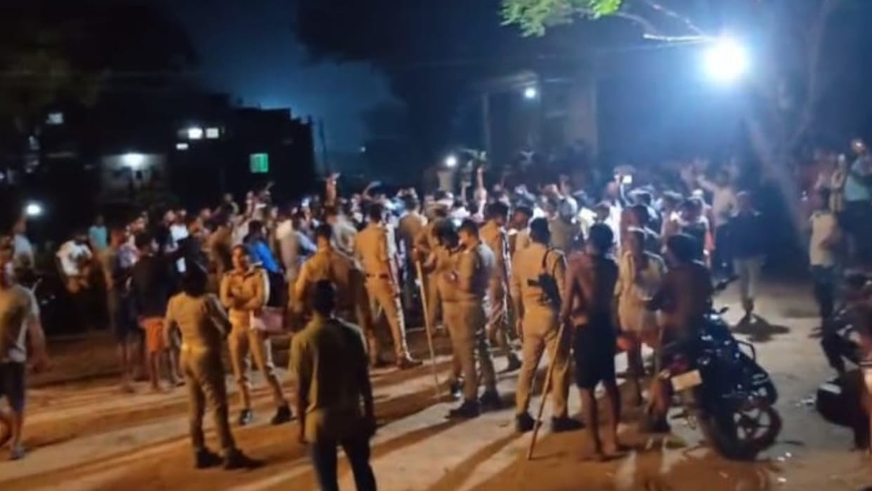 In Gorakhpur, Villagers beat him up thinking he was a thief. investigation revealed something else.