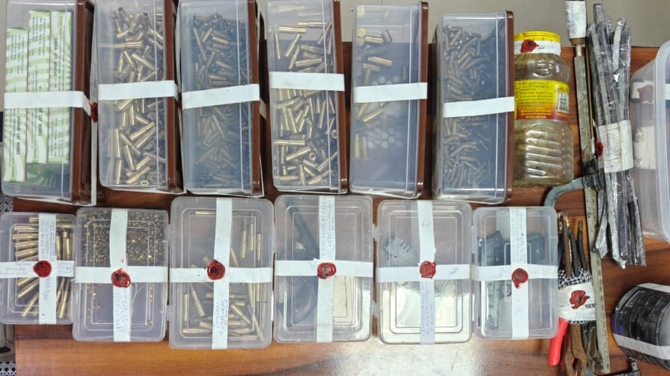UP: Arms factory operating under the guise of a brass business; Delhi Police arrests three