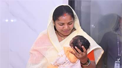 मंत्री लक्ष्मी राजवाड़े ने दत्तकग्रहण अभिकरण-सेवा भारती का किया निरीक्षण