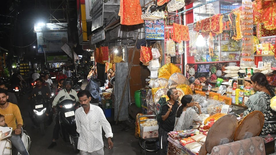 Moradabad Ground Report: GST discounts failing in practice, shopkeepers have their own justifications