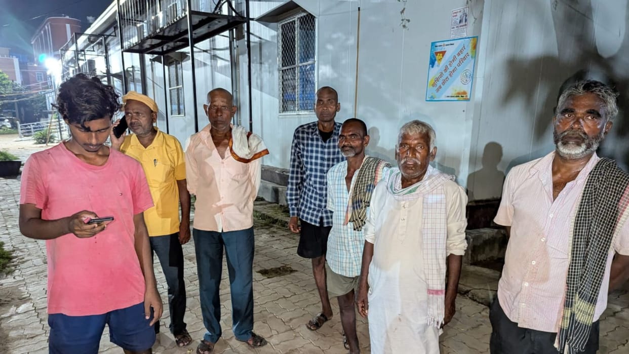 Bihar: A man who returned home from Delhi hanged himself, his family members were stunned after seeing him.
