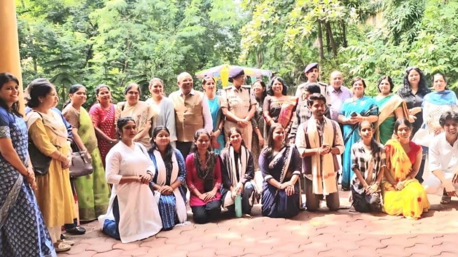 Indore News Lions Club Sunshine organizes drug de-addiction seminar