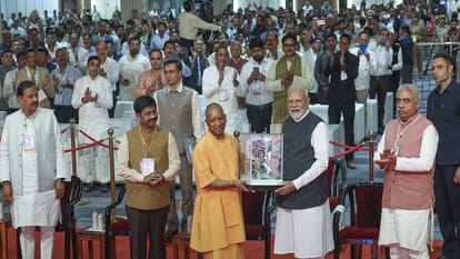 PM Modi inaugurated the UP International Trade Show in Greater Noida