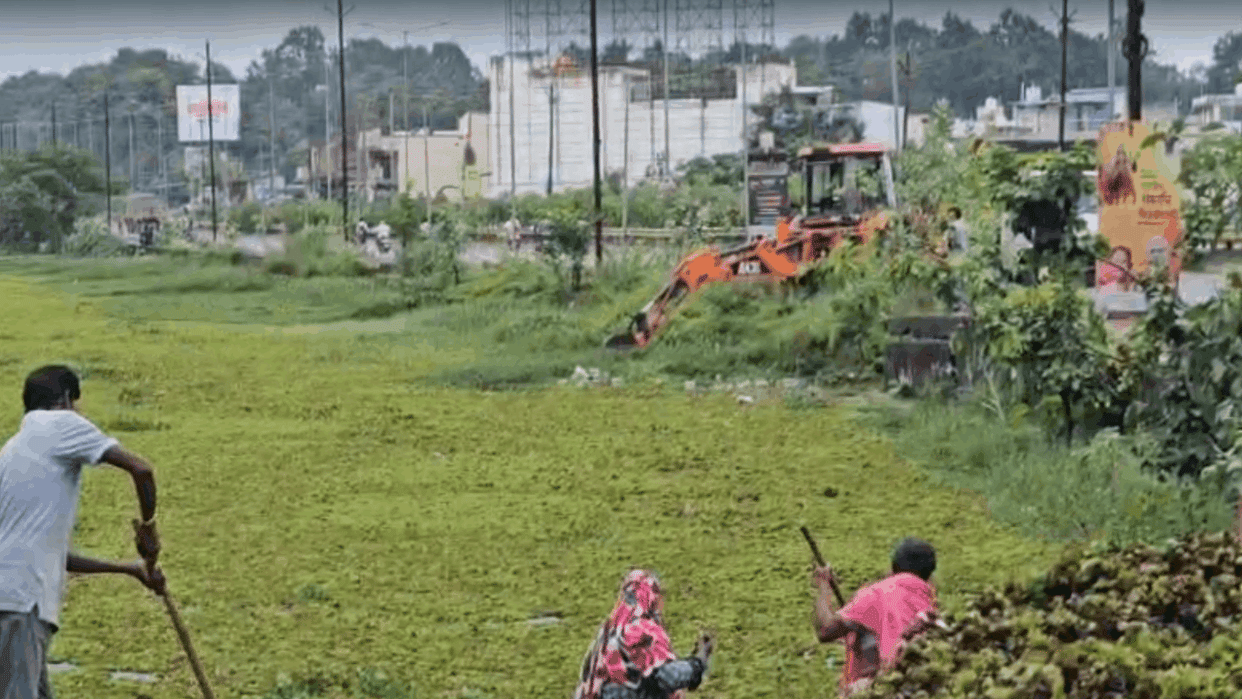 CRPF 188 Battalion Leads Cleanliness Drive at Historic Bandha Talab