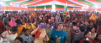Bihar Election Priyanka Gandhi visit to Bihar, talks with women in Patna public meeting in Motihari Congress