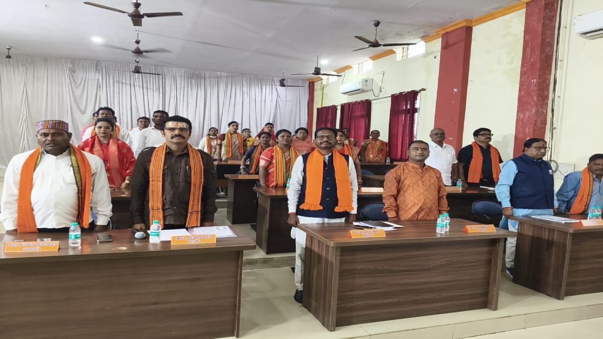 Special meeting in the Municipal Corporation, Congress councilors did not reach, 2 independents were present