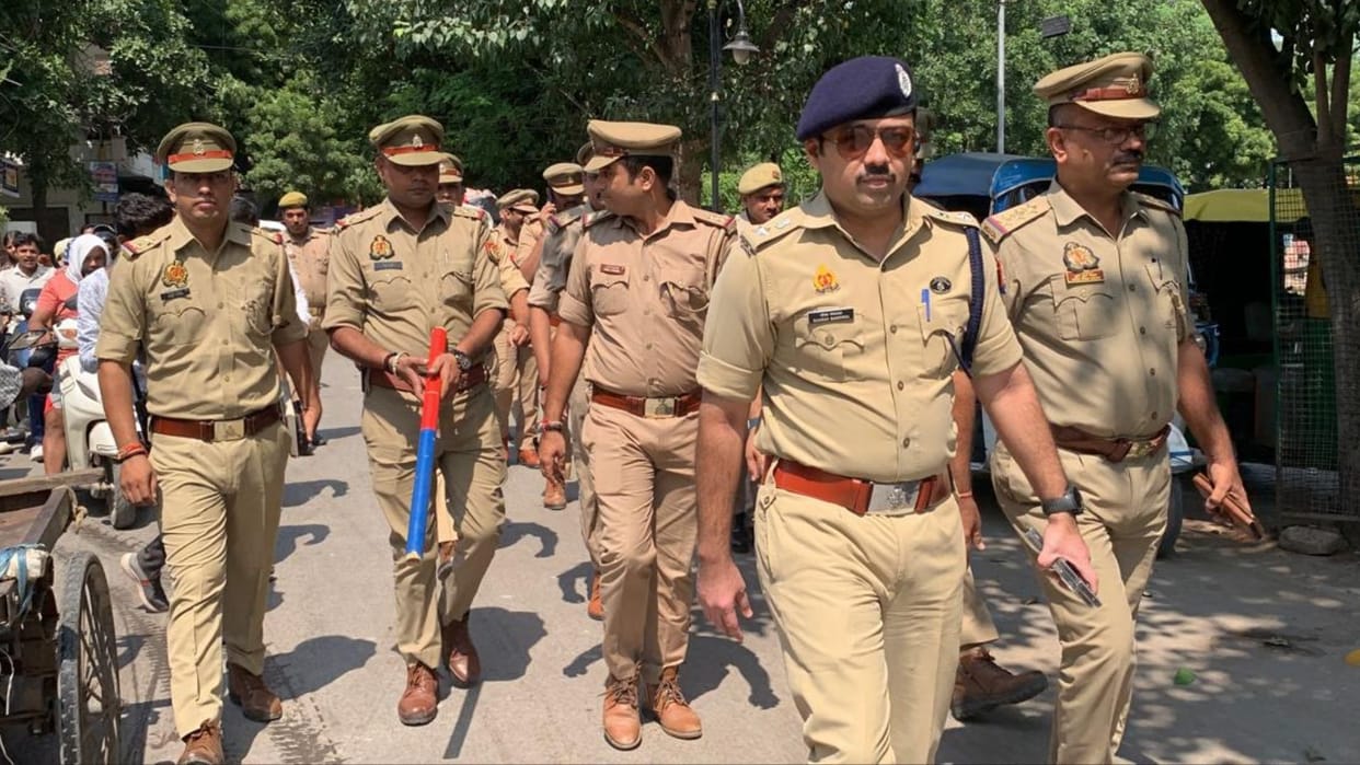 Police on high alert in Varanasi ahead of Jume ki Namaz and I love mohammad