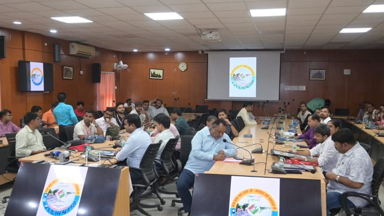 Bihar News: The Commission will keep a close eye on the candidates in the assembly elections