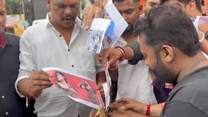 Elvis and Anjali go back Hindu organizations protest against both artists