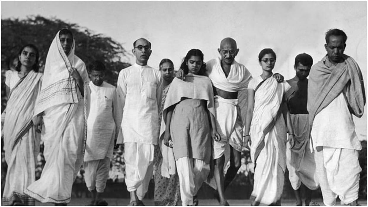 5 Women Who Worked With Mahatma Gandhi in Indian Freedom Struggle Gandhi Jayanti 2025
