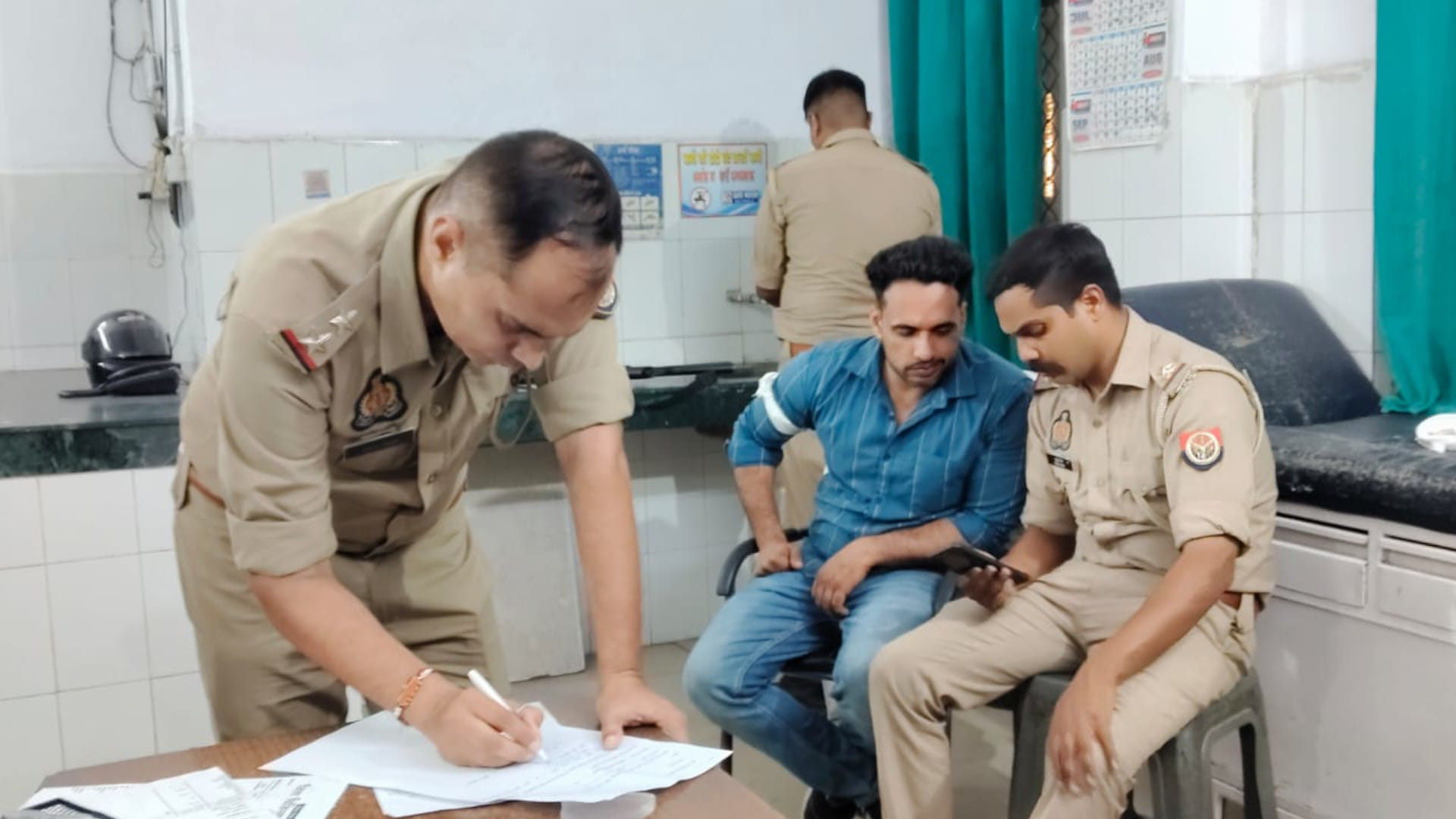 UP encounter News Zubair Kalia had come to rescue his friend After the murder of student