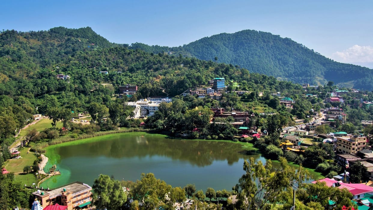 Kamrunag lake Himachal Pradesh Mysterious Lake Guarded by Venomous Snake Hides Billion-Dollar Treasure