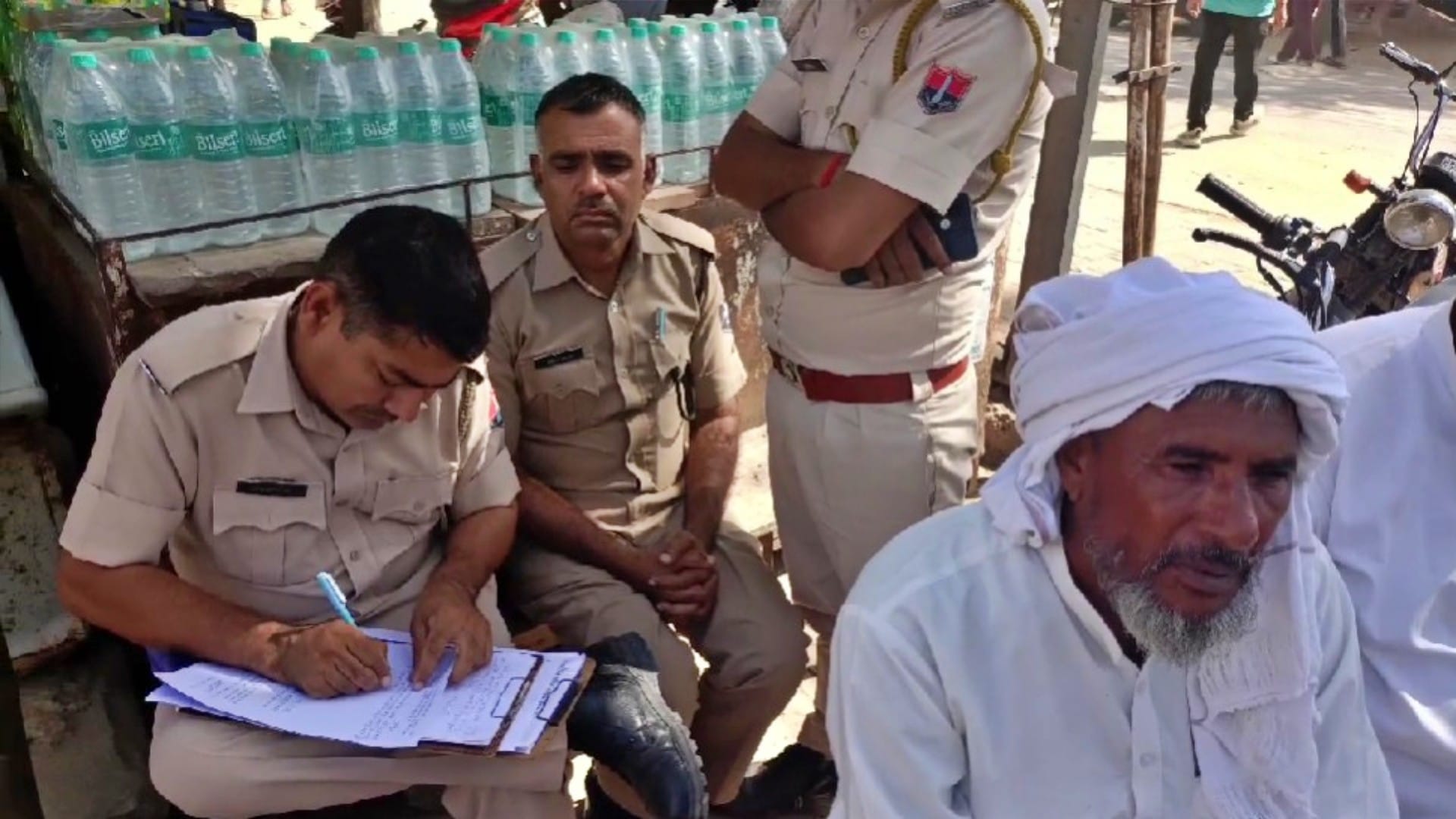मामले की छानबीन में जुटी पुलिस