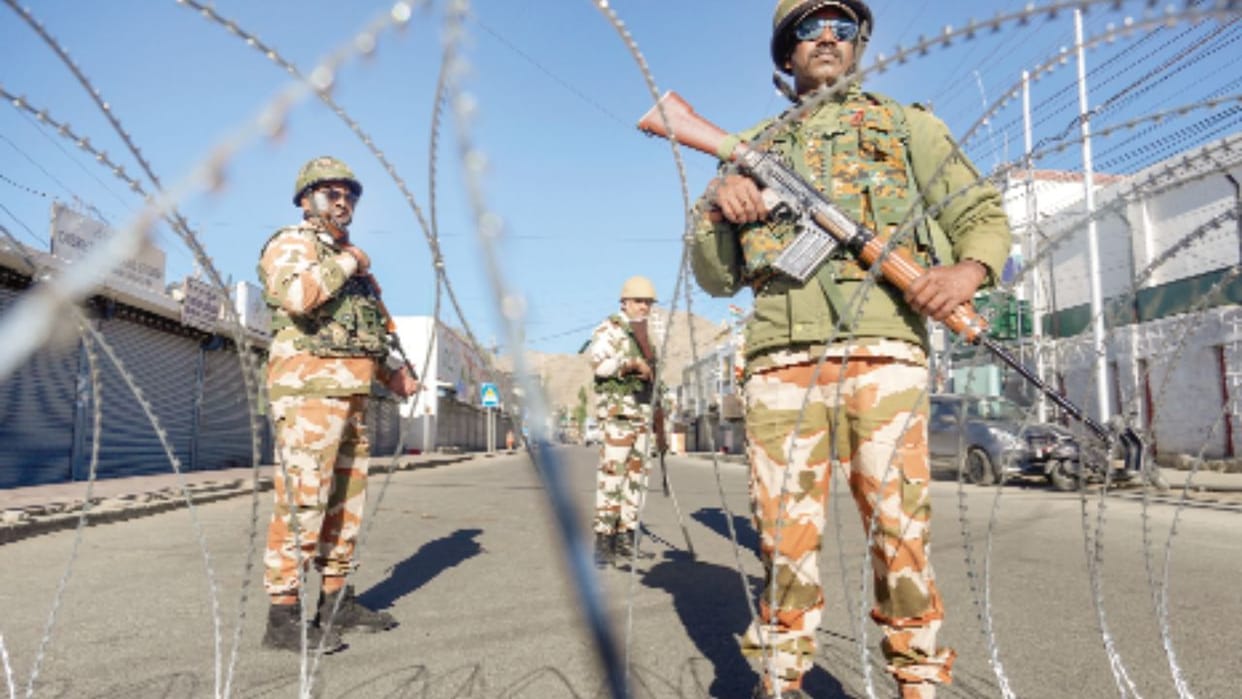 ammu Kashmir: Soldier killed in sudden firing in Handwara