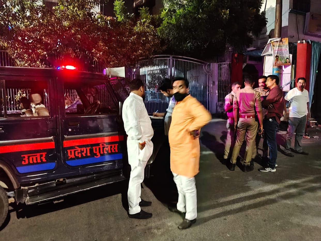 Meerut: Teacher Shot Twice at Institute on Sharda Road, Drove Scooter to Hospital Despite Injuries