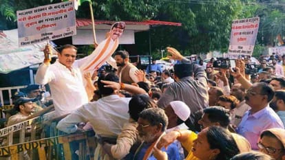 MP Politics News: BJP Embarrassed by Leaders Controversial Statements from Deputy CM to Ministers