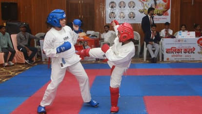 Varanasi team emerged champion in Kabaddi Championship 250 players participated in Veerangana