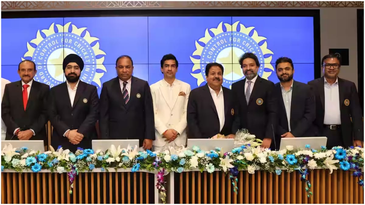 बीसीसीआई रिव्यू मीटिंग: चोट, प्रदर्शन और 2027 विश्व कप की रणनीति पर चर्चा