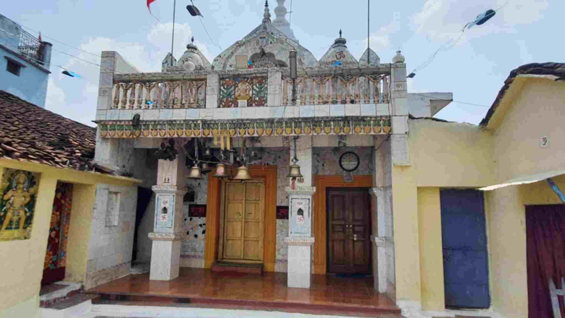Navratri 2025 Damoh Temple Where Devotees Get Darshan of Goddess During Navratri
