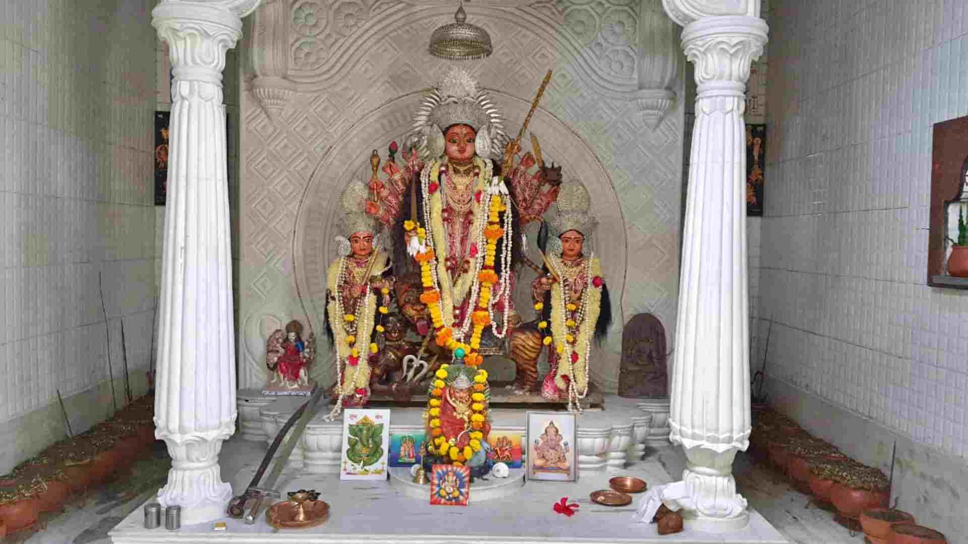 Navratri 2025 Damoh Temple Where Devotees Get Darshan of Goddess During Navratri